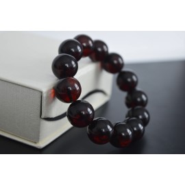 Red Cherry Baltic Amber Bracelet 15.5 grams