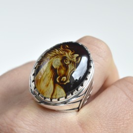 Baltic Amber Signet Ring with 925 Silver Pattern, Natural Amber with Hand Carved Wild Horse, Mens Amber Signet Ring size 21