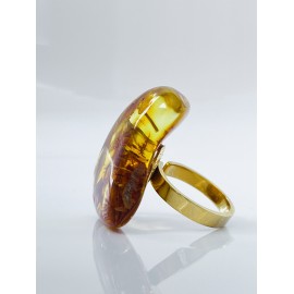 Unique White Interspersed With Gold Baltic Amber Ring 8.27 grams