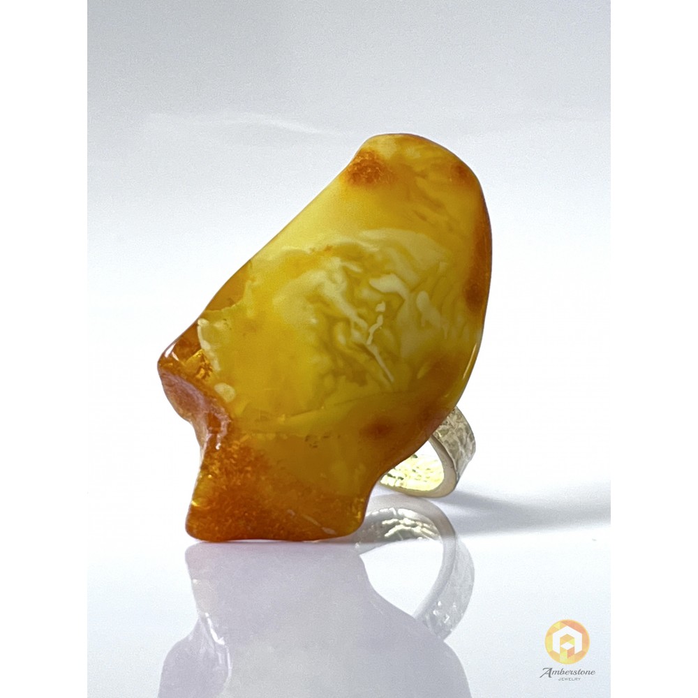 Unique White With Gold Baltic Amber Ring 6.45 grams