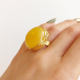Yellow Baltic Amber Ring 12.6g