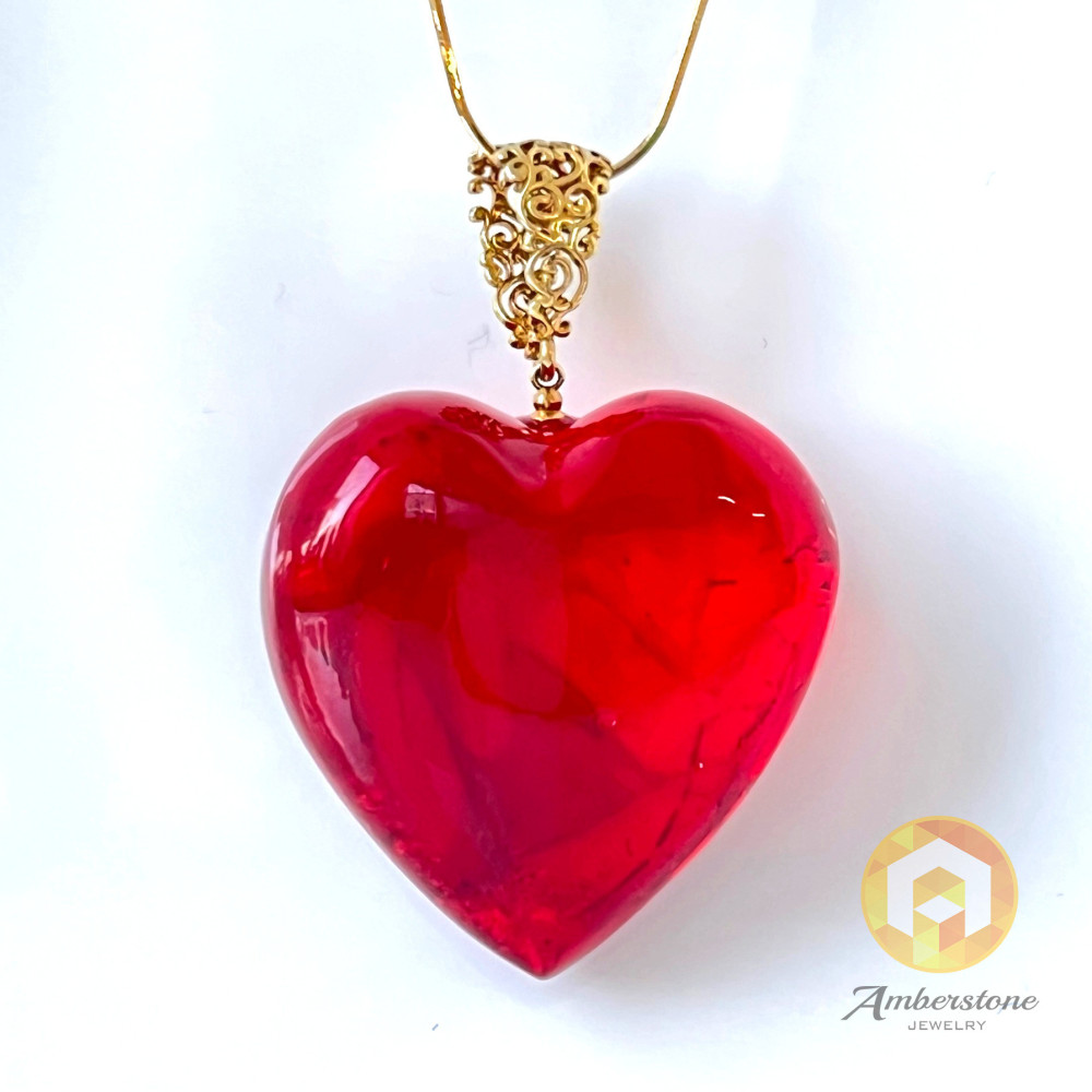 Royal Red Amber Pendant Big Heart with 925 Gold-plated Silver