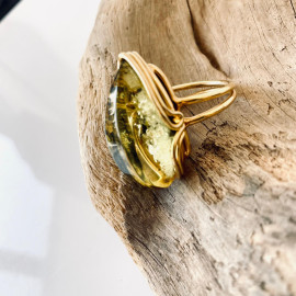 Butterscotch Baltic Amber Ring with Gold-plated 925 Silver Heart Motive Pattern, Natural Egg Yolk Amber, Engagement Gold Ring