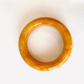 سوار مصنوع يدويًا من العنبر البلطيقي الطبيعي