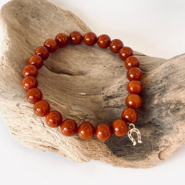 Vintage Brown Amber Bracelet, Natural Amber Beads with Charm, horseshoe for luck