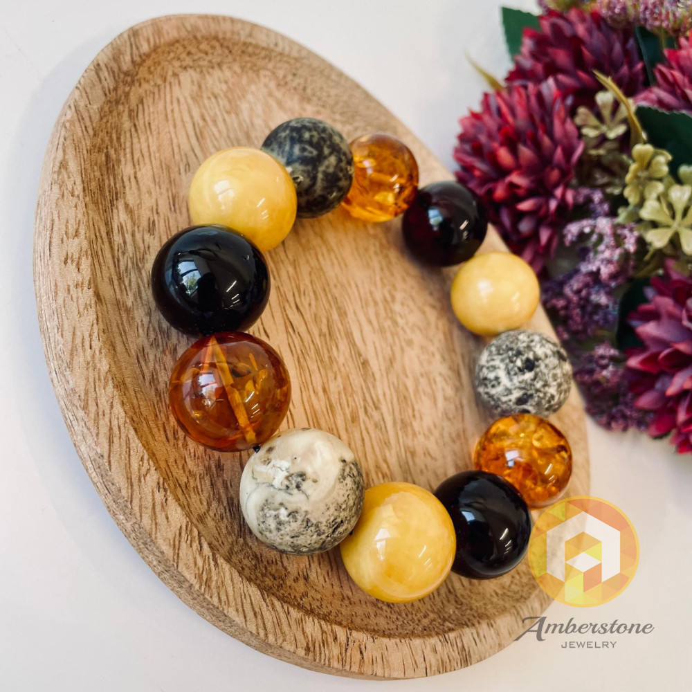 سوار العنبر العتيق: أناقة عتيقة من العنبر الطبيعي الألماني القديم