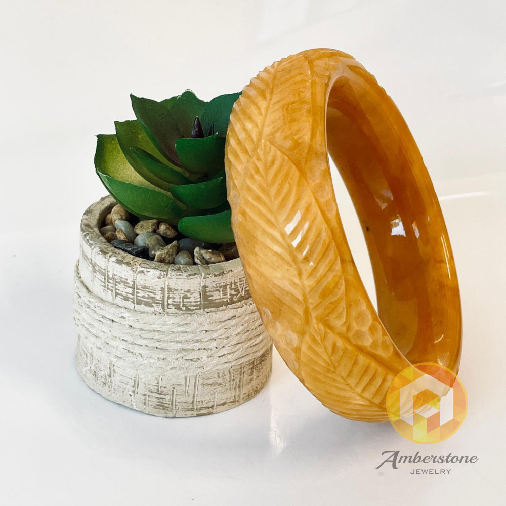 Hand-engraved bracelet Egg Yolk Bangle Bracelet made from Natural Baltic Amber