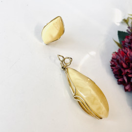Natural Baltic Amber Pendant, Yellow Amber in Gold Surrounds