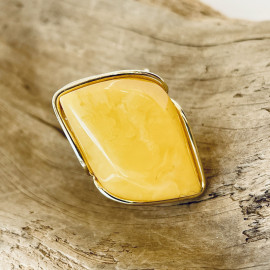 Natural Egg Yolk Baltic Amber Ring with Gold-plated 925 Silver