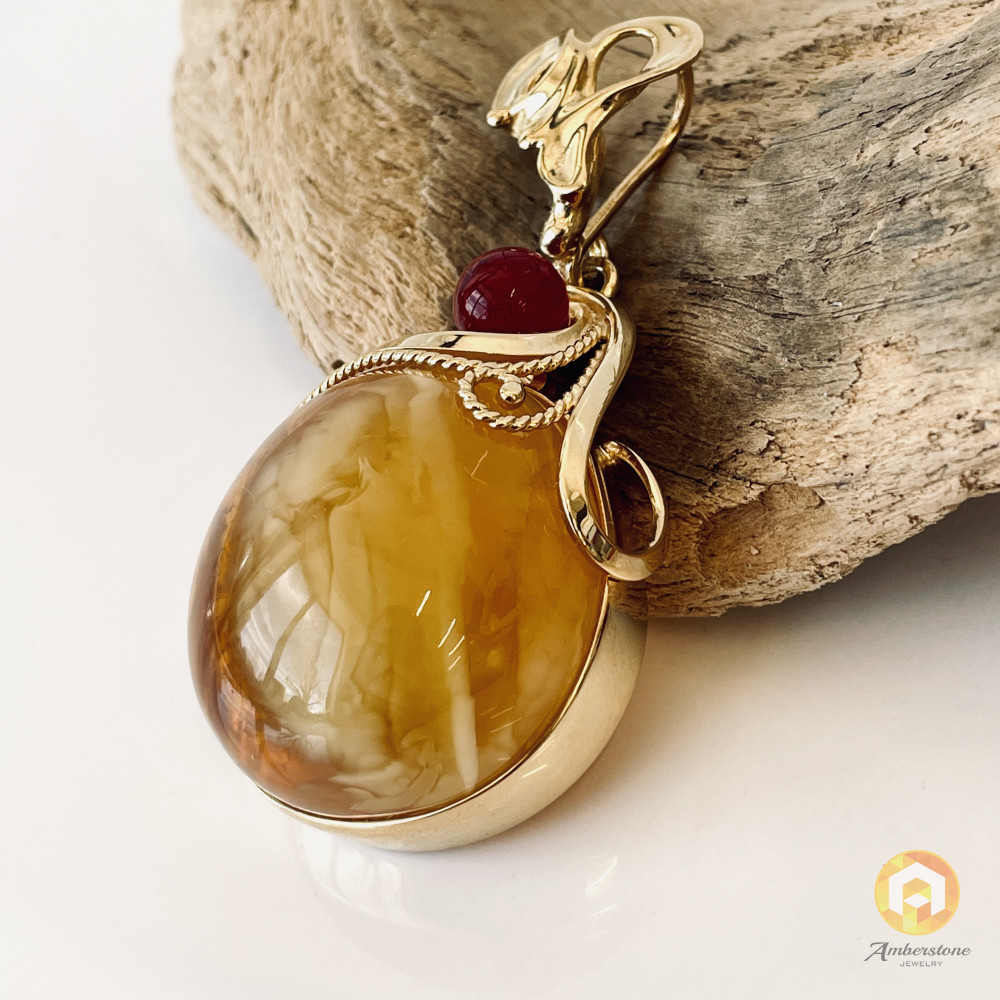 Premium Quality Genuine Baltic Amber Donut Pendant in Yellow Tiger
