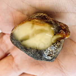 Raw Baltic Amber Stone, Natural Amber Lump