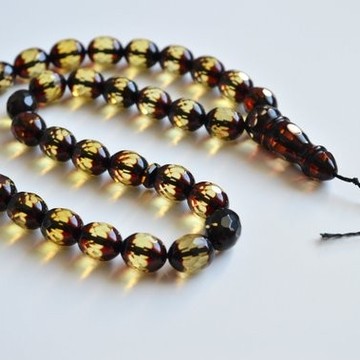 Faceted Handmade Baltic Amber Tespih Cherry Yellow Color Misbaha 33 Beads 13 x 11 mm 30.5 g