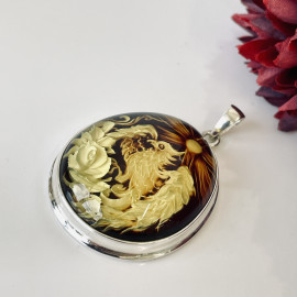 Bird Engraved Baltic Amber Pendant – Hand-Carved Natural Amber in Sterling Silver