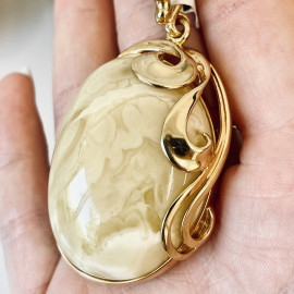 Premium Quality Genuine Baltic Amber Donut Pendant in Yellow Tiger