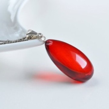 Royal Red Ruby Amber Pendant with Sterling Silver, Amber Jewelry, Exclusive Amber Pendant, 6.8 g