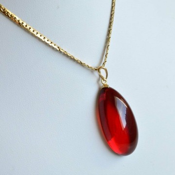 Royal Red Ruby Amber Pendant, Gold Jewelry, Exclusive Amber Pendant, Drop Shape, 5 g