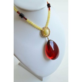 Red Baltic Amber Pendant, Handmade Natural Red Amber Necklace, Amber Choker, 33 g