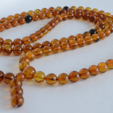 Cognac / Red Cherry Baltic Amber Buddhist Prayer Beads 111.25 grams