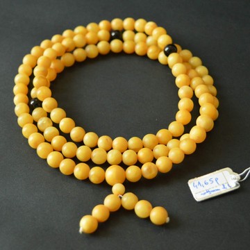 Butterscotch / Red Cherry Baltic Amber Buddhist Prayer Beads 41.65 grams